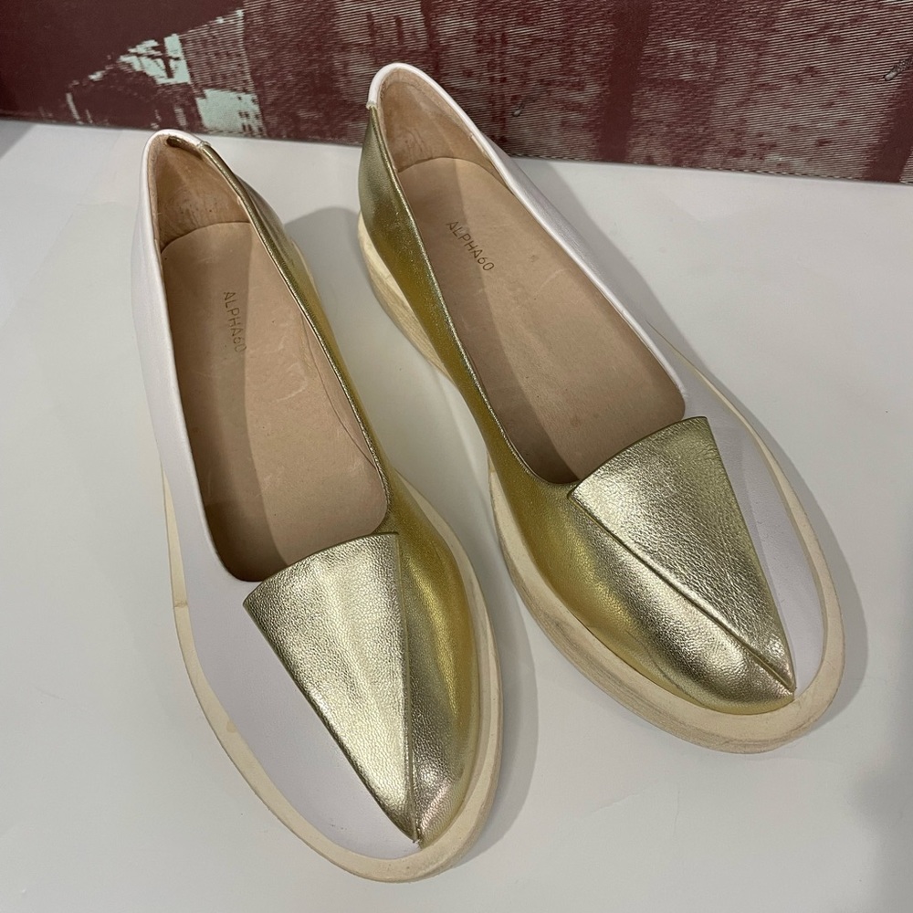 Alpha60 white gold color block geometric shoes